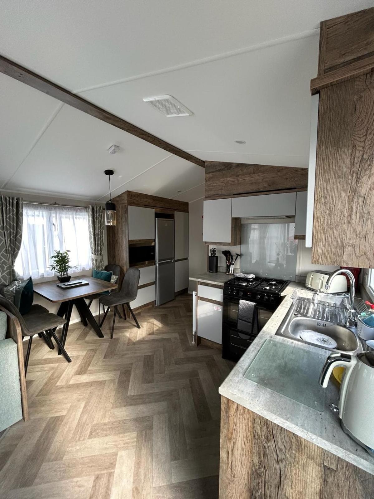 Villa Deck Of The Bay - Cayton Scarborough Esterno foto