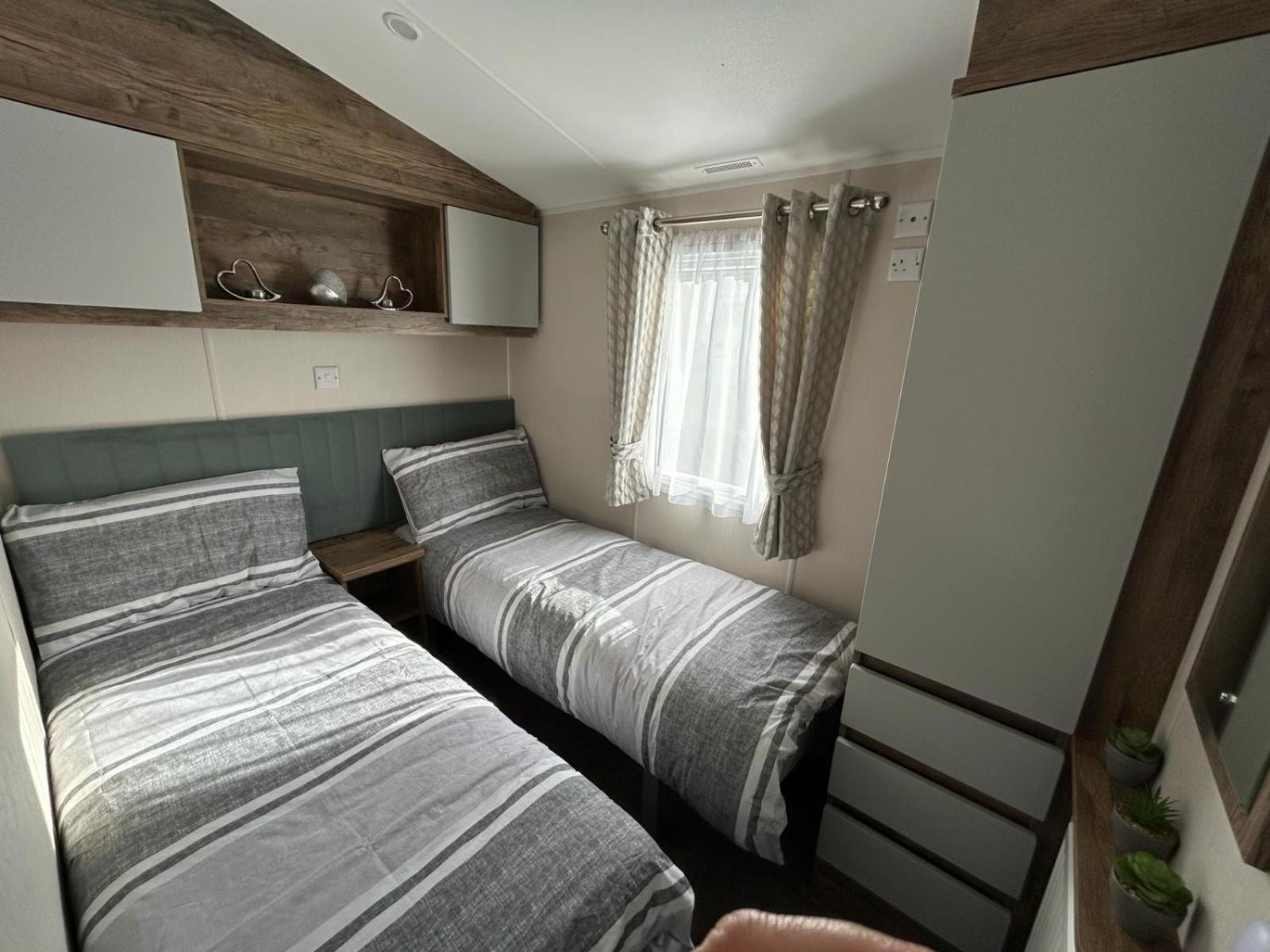 Villa Deck Of The Bay - Cayton Scarborough Esterno foto